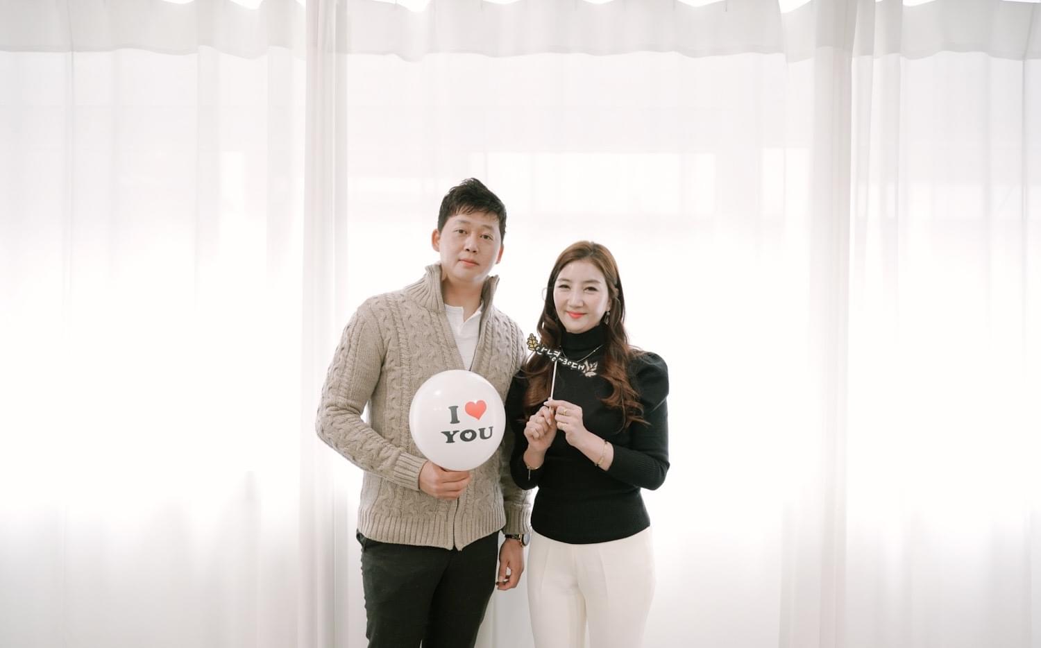 10주년 기념 스튜디오 커플스냅