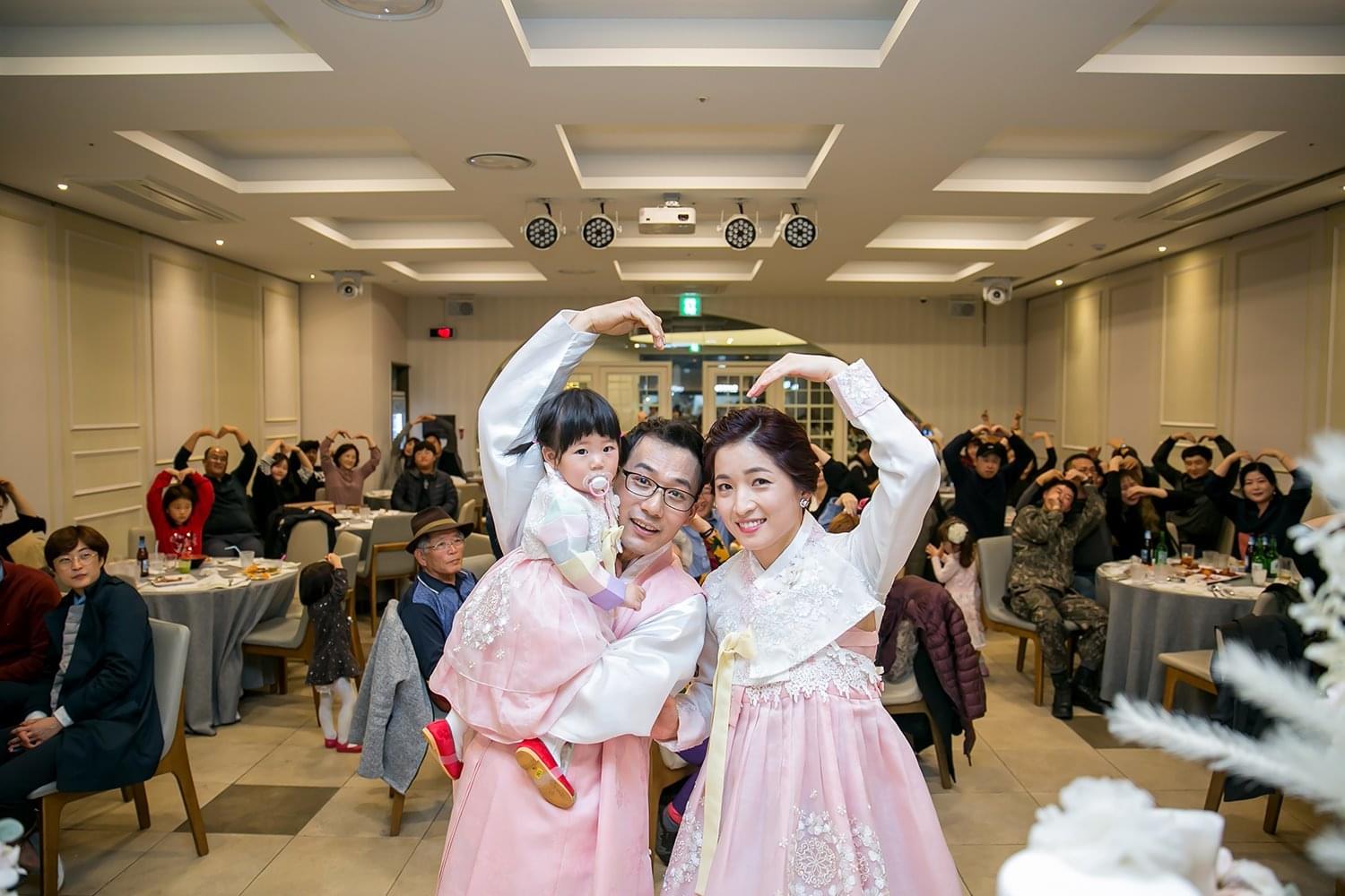 안산 마이어스에서 돌잔치 사진 촬영했습니다:)