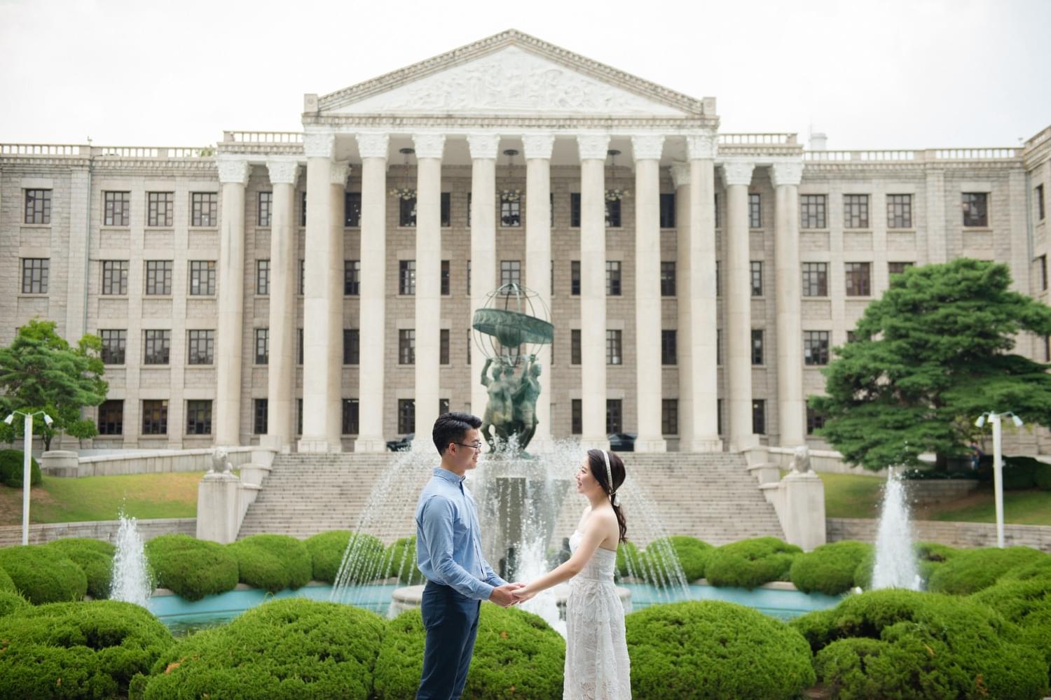경희대 서울캠퍼스 에서 셀프웨딩