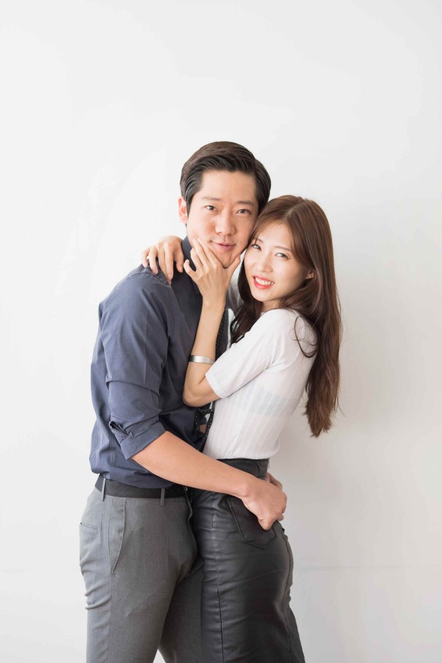 렌탈 스튜디오 에서 커플촬영 메리앤쿠잉