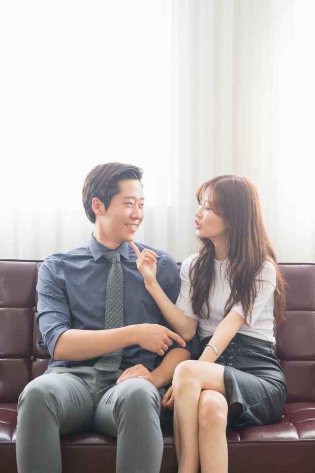 렌탈 스튜디오 에서 커플촬영 메리앤쿠잉